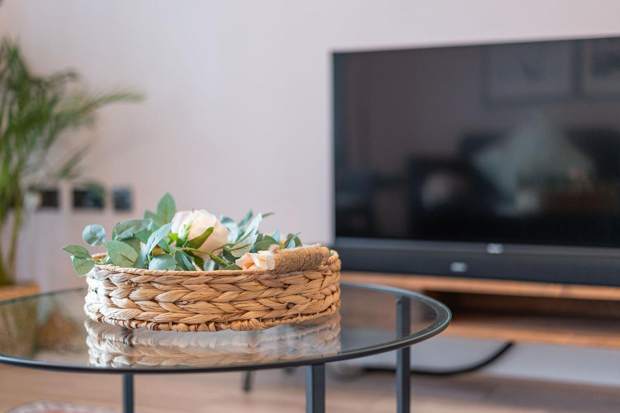Nature Inspired Bungalow With 3 Rooms - 10 Mins From Manchester Airport Timperley Exteriér fotografie