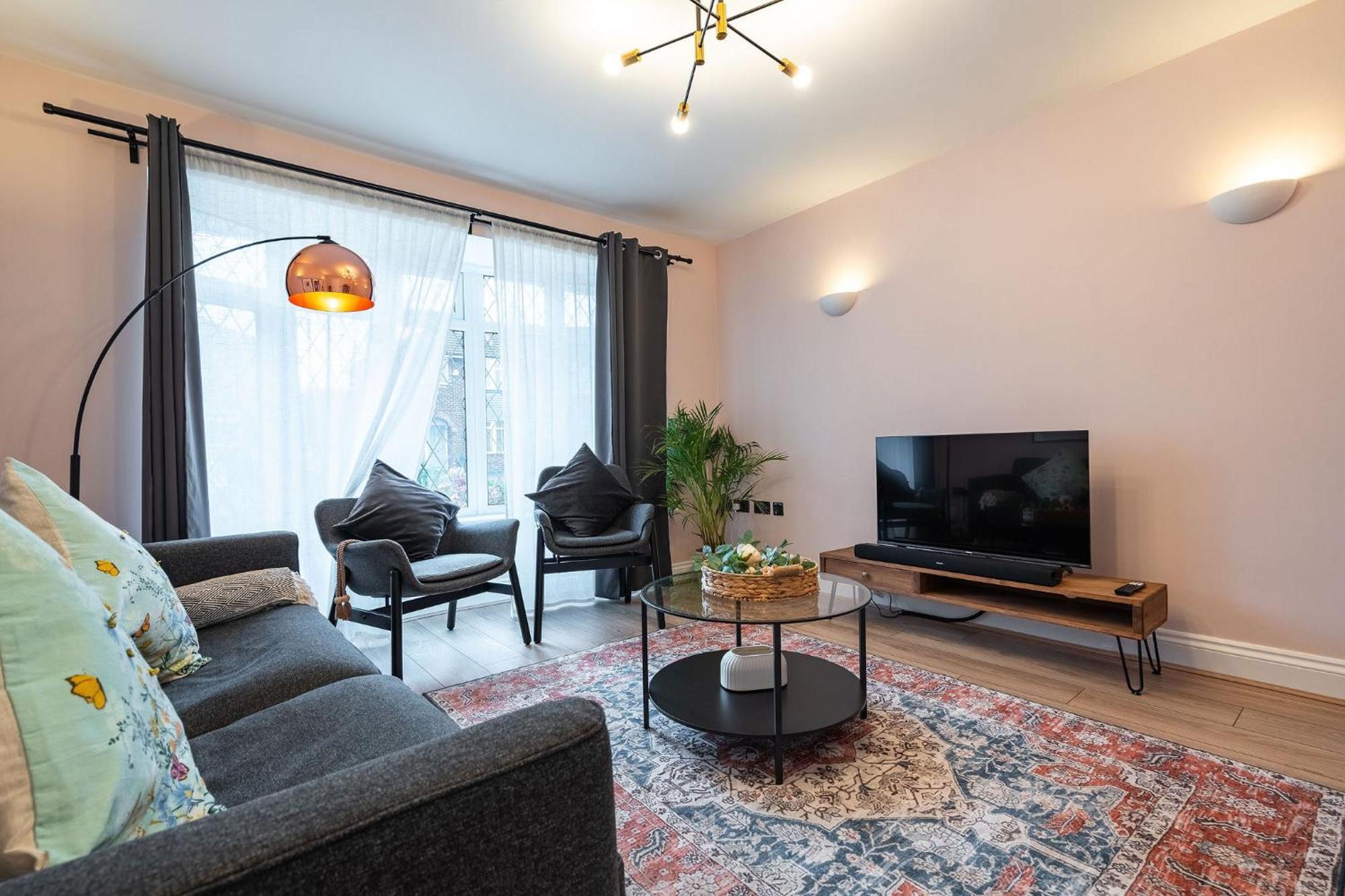 Nature Inspired Bungalow With 3 Rooms - 10 Mins From Manchester Airport Timperley Exteriér fotografie