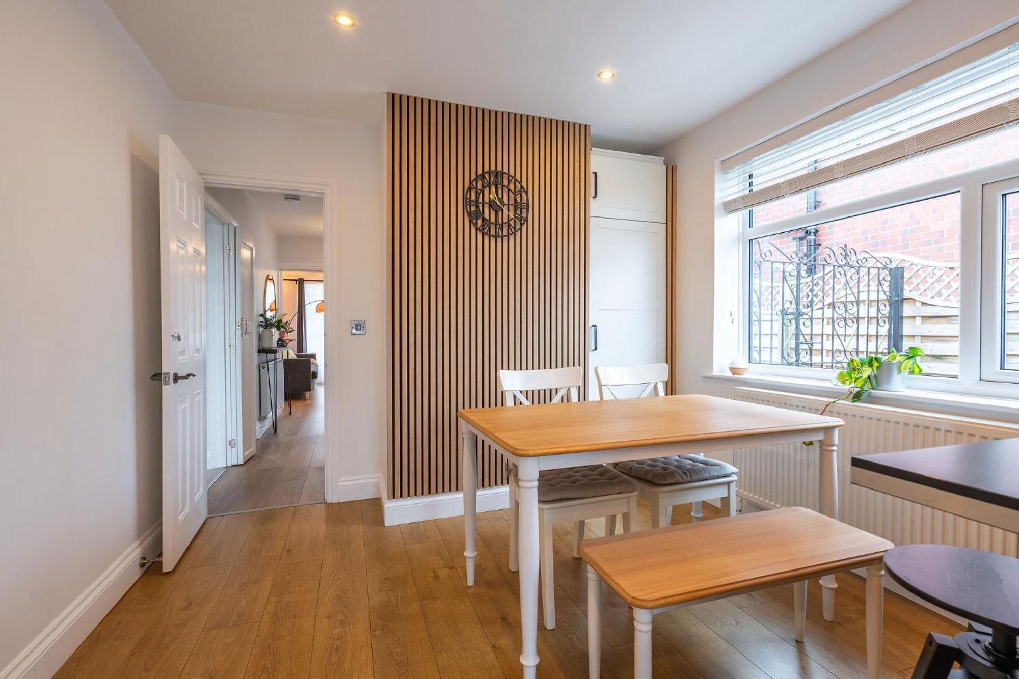 Nature Inspired Bungalow With 3 Rooms - 10 Mins From Manchester Airport Timperley Exteriér fotografie
